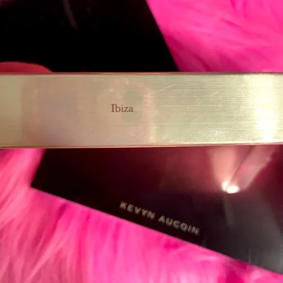 Kevyn Aucoin Ibiza Highlighter NEW in BOX - Picture 2 of 5
